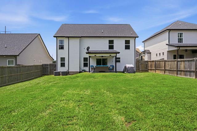 226 Stone Bluff Way, Clarksville, TN 37040
