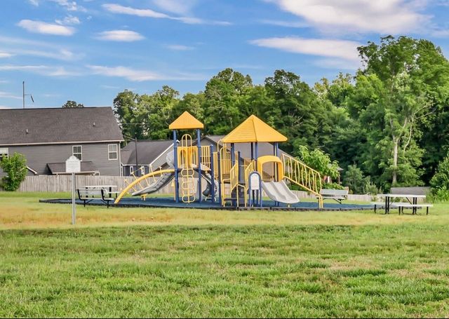 226 Stone Bluff Way, Clarksville, TN 37040