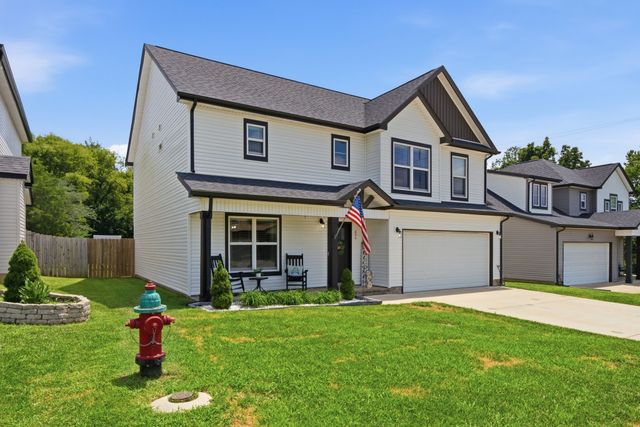 226 Stone Bluff Way, Clarksville, TN 37040