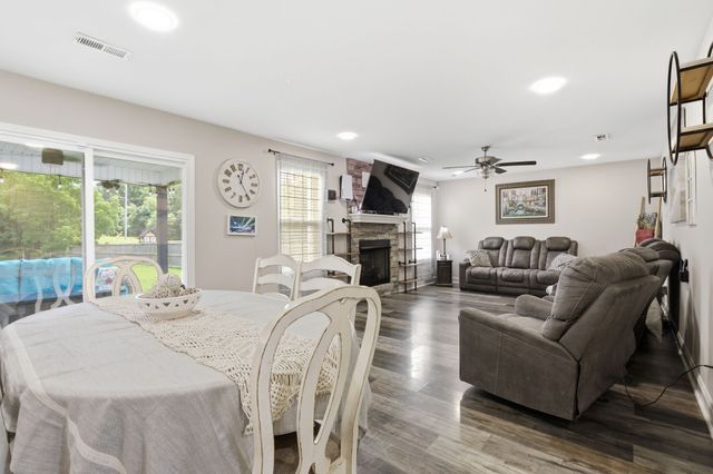 226 Stone Bluff Way, Clarksville, TN 37040
