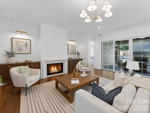 444 Hunter Lane, Charlotte, NC 28211