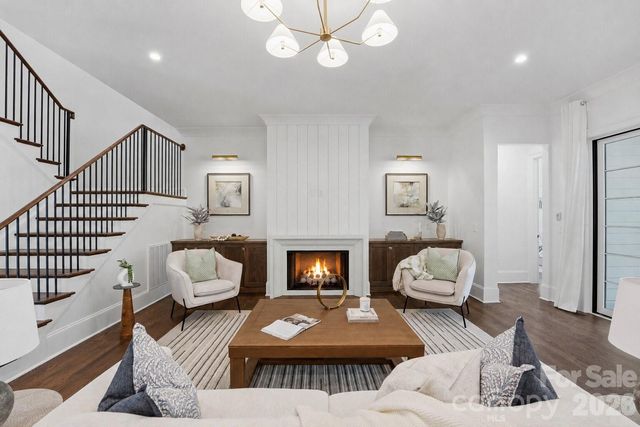444 Hunter Lane, Charlotte, NC 28211