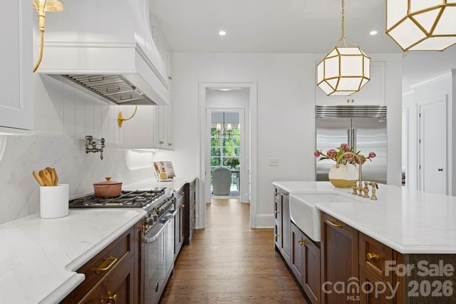 444 Hunter Lane, Charlotte, NC 28211