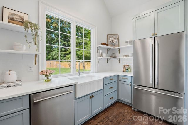 444 Hunter Lane, Charlotte, NC 28211