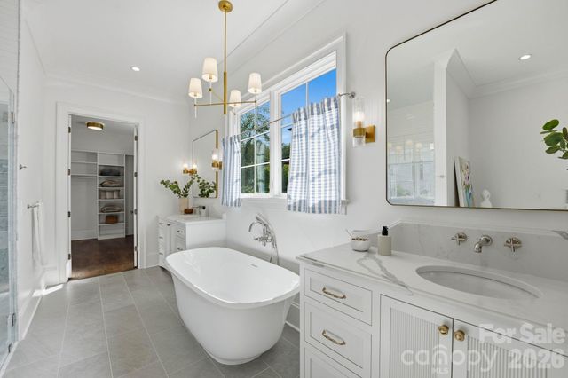 444 Hunter Lane, Charlotte, NC 28211