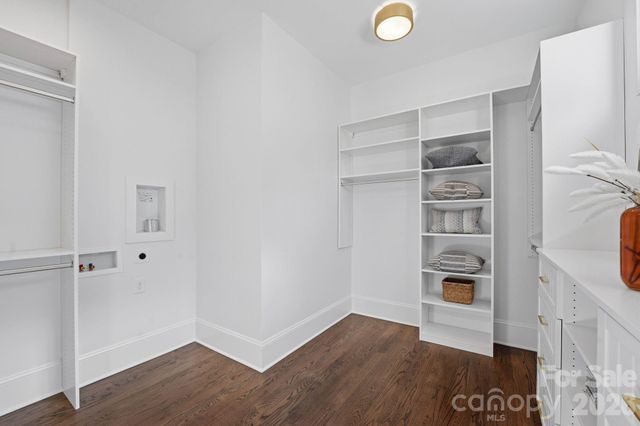 444 Hunter Lane, Charlotte, NC 28211