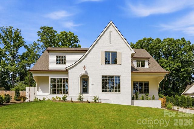 444 Hunter Lane, Charlotte, NC 28211