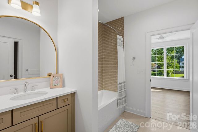 444 Hunter Lane, Charlotte, NC 28211