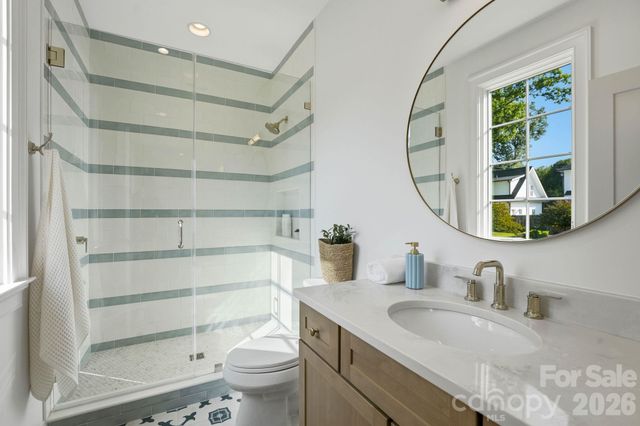 444 Hunter Lane, Charlotte, NC 28211