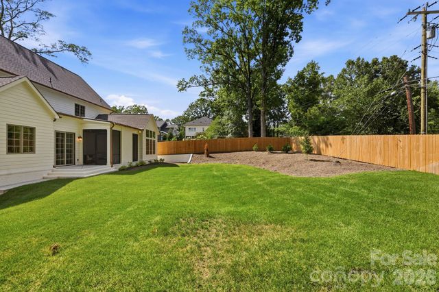 444 Hunter Lane, Charlotte, NC 28211
