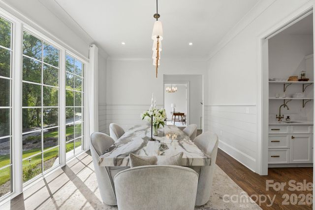 444 Hunter Lane, Charlotte, NC 28211