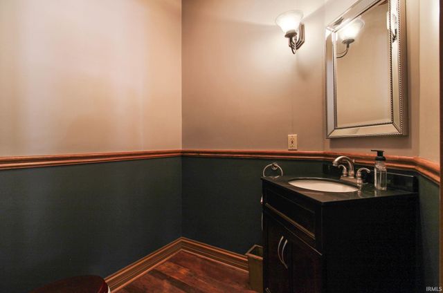 186 Champagne Court, Kokomo, IN 46901