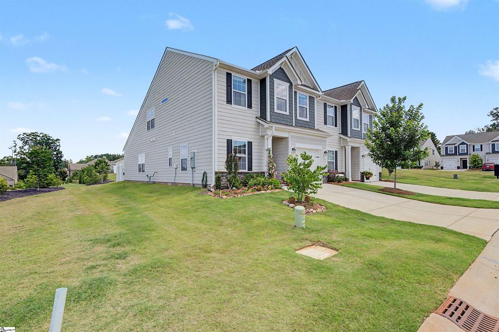 406 Batten Road, Taylors, SC 29687