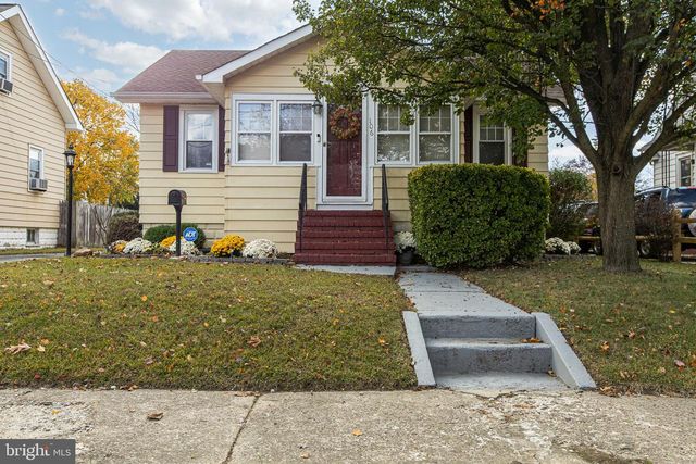 106 SACK AVE, Penns Grove, NJ 08069