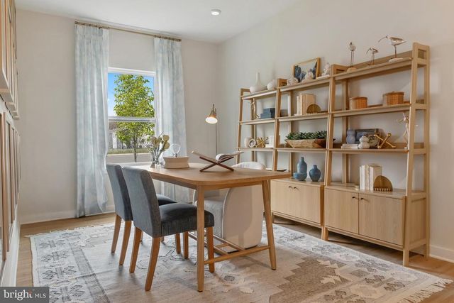 CATERPILLAR DR, Luray, VA 22835