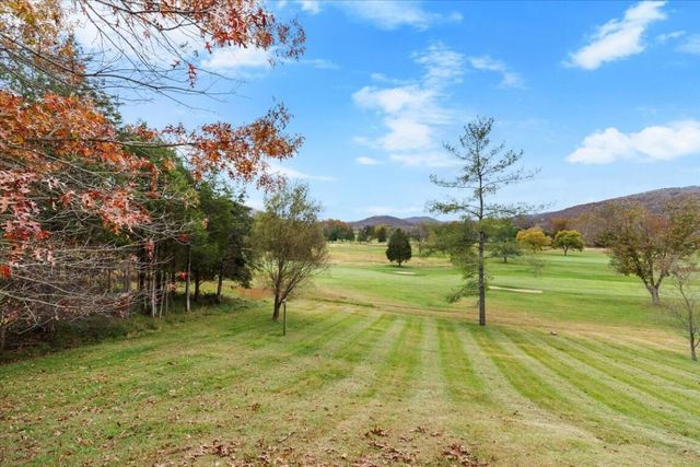 2115 Plank DR, Blacksburg, VA 24060