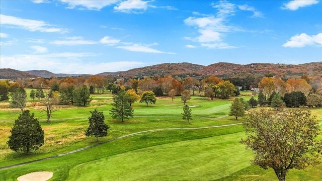 2115 Plank DR, Blacksburg, VA 24060