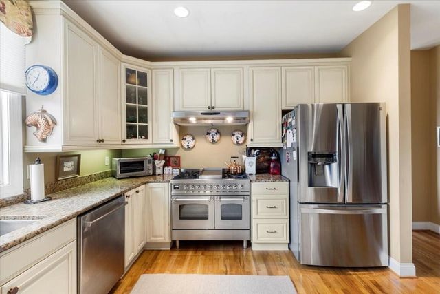 2115 Plank DR, Blacksburg, VA 24060