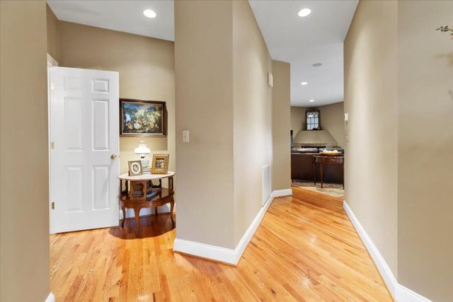 2115 Plank DR, Blacksburg, VA 24060