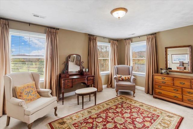 2115 Plank DR, Blacksburg, VA 24060