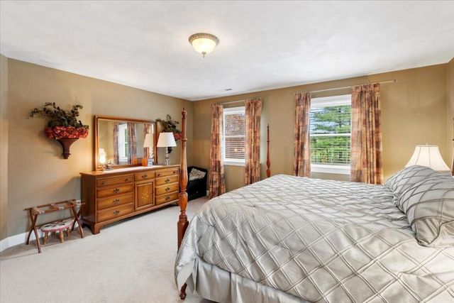 2115 Plank DR, Blacksburg, VA 24060