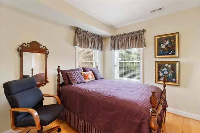 2115 Plank DR, Blacksburg, VA 24060