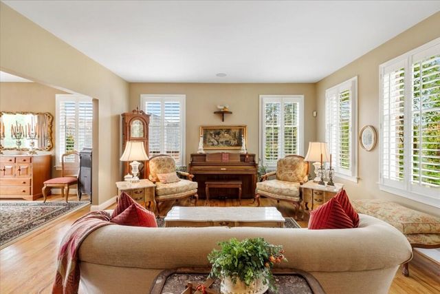 2115 Plank DR, Blacksburg, VA 24060