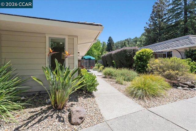 2933 Ptarmigan Dr 3, Walnut Creek, CA 94595