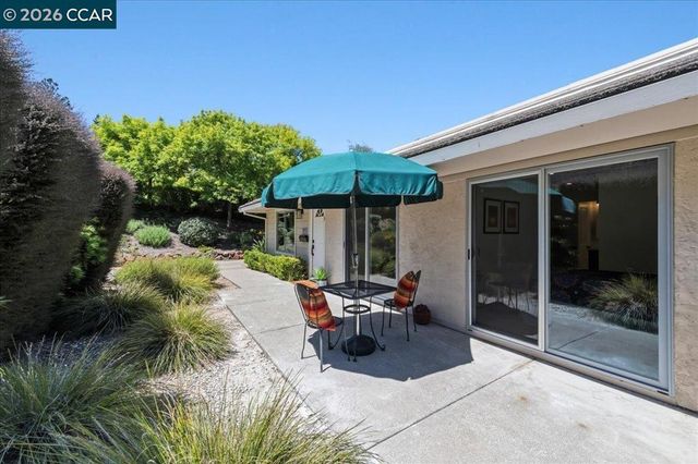 2933 Ptarmigan Dr 3, Walnut Creek, CA 94595