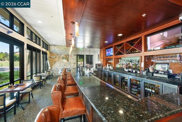 2933 Ptarmigan Dr 3, Walnut Creek, CA 94595