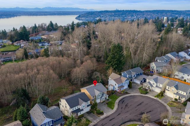 2109 Kennewick Place NE, Renton, WA 98056
