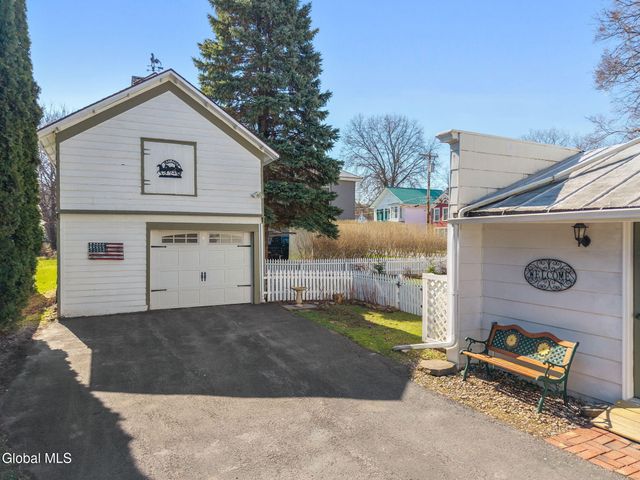 118 Shannon Avenue, Schoharie, NY 12157