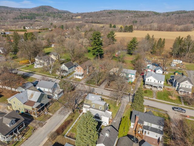 118 Shannon Avenue, Schoharie, NY 12157