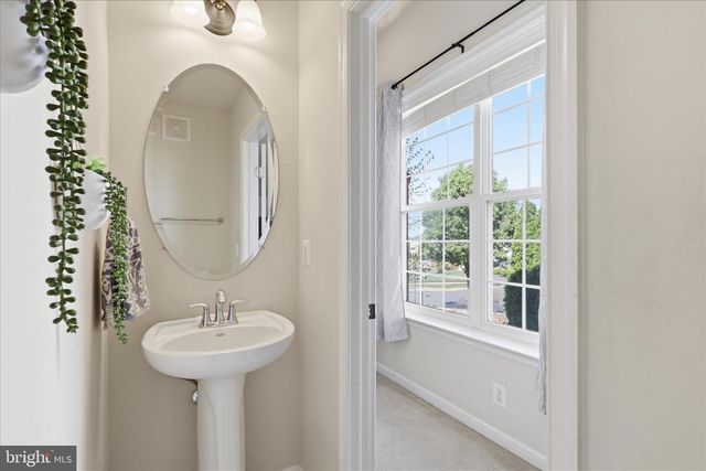 20925 HOUSEMAN TER, Ashburn, VA 20148