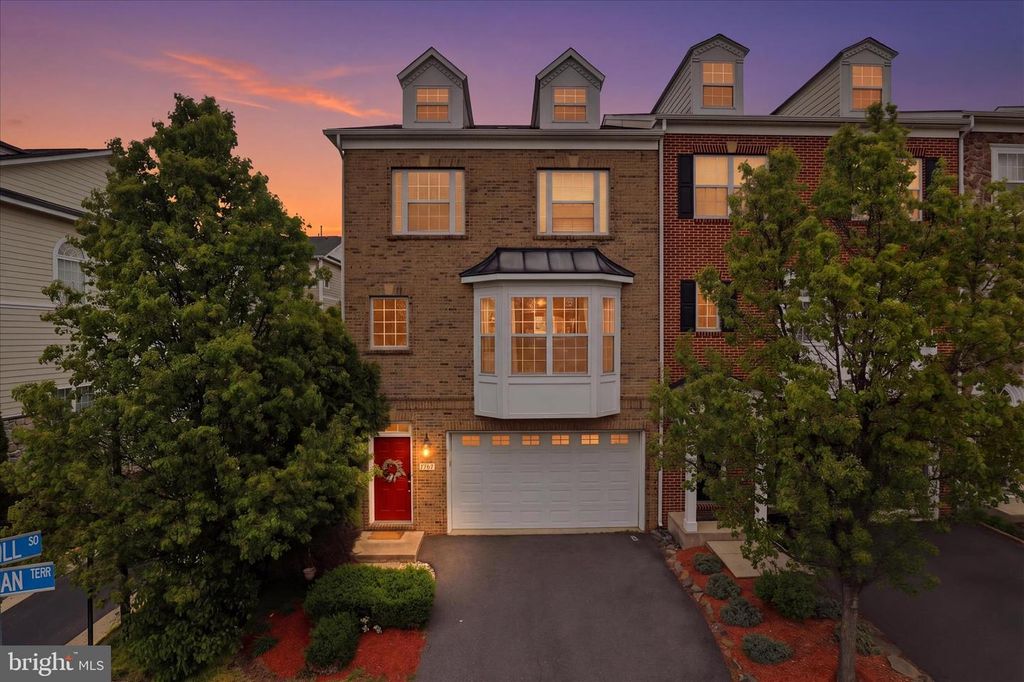 20925 HOUSEMAN TER, Ashburn, VA 20148