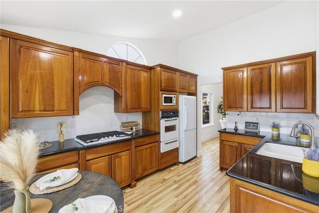 16513 Mountain, Lake Elsinore, CA 92530