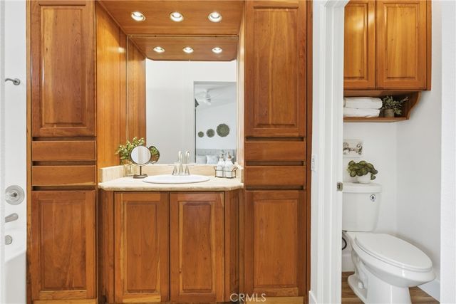 16513 Mountain, Lake Elsinore, CA 92530