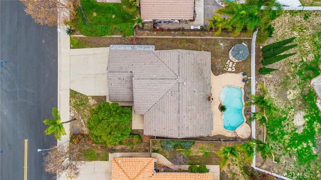 16513 Mountain, Lake Elsinore, CA 92530