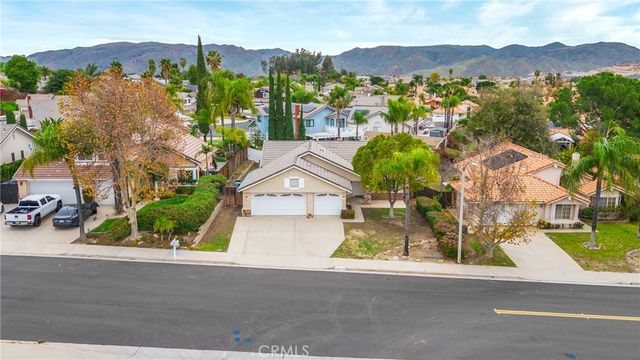 16513 Mountain, Lake Elsinore, CA 92530