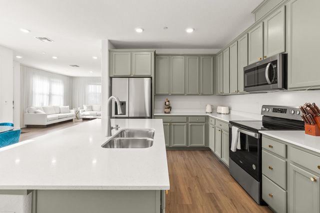 7938 Pitcher St, Citrus Heights, CA 95610