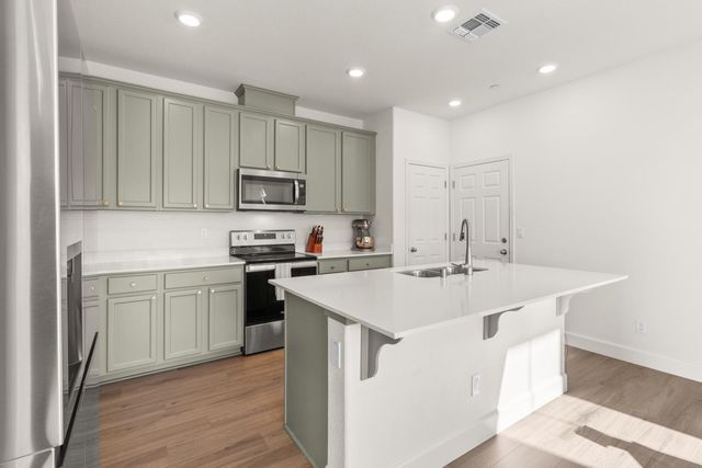 7938 Pitcher St, Citrus Heights, CA 95610