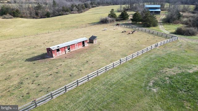 14637 BAIN RD, Hancock, MD 21750