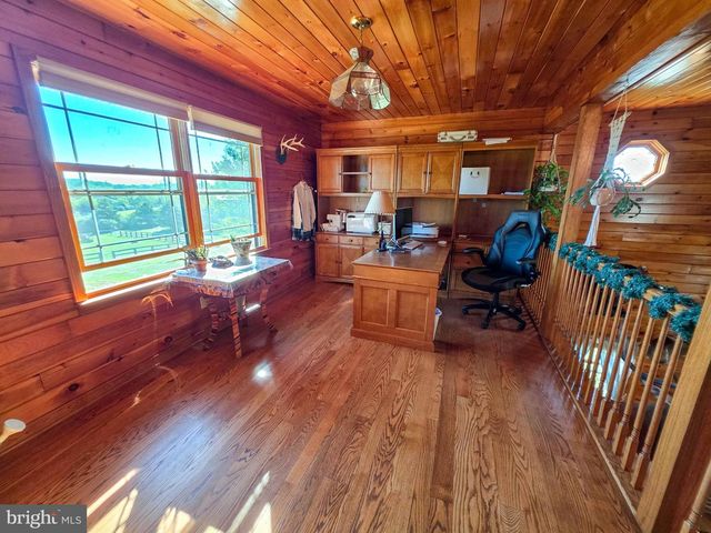 14637 BAIN RD, Hancock, MD 21750