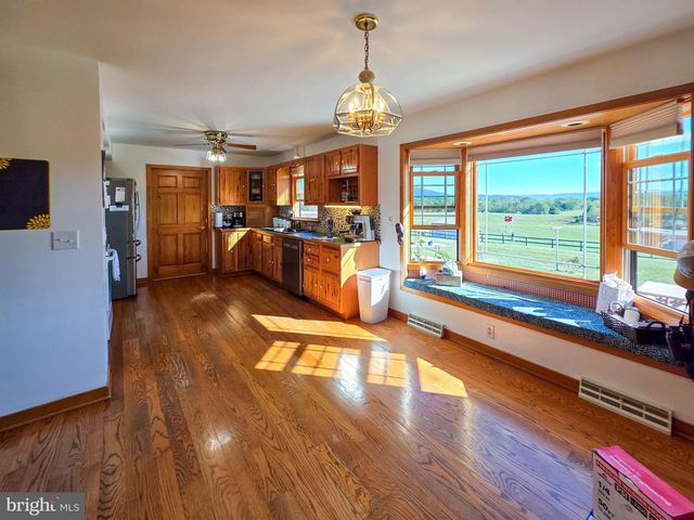 14637 BAIN RD, Hancock, MD 21750