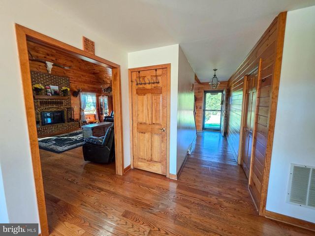 14637 BAIN RD, Hancock, MD 21750