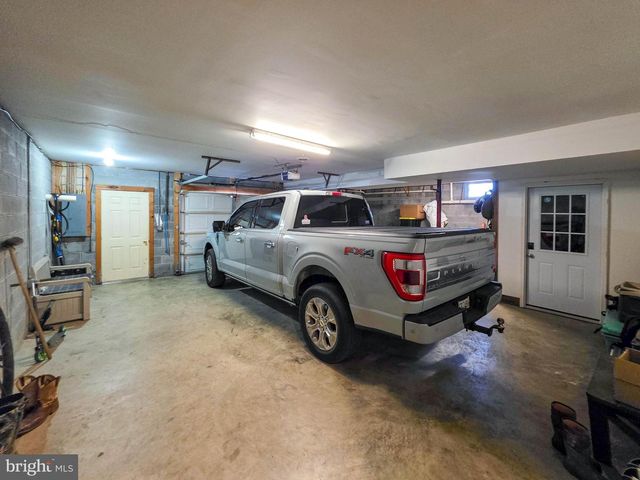 14637 BAIN RD, Hancock, MD 21750