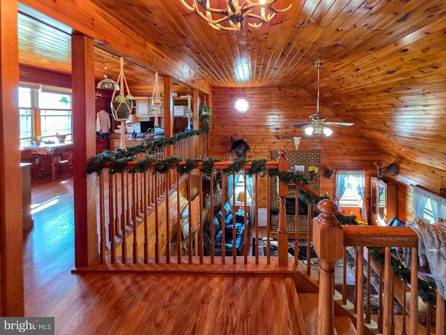 14637 BAIN RD, Hancock, MD 21750