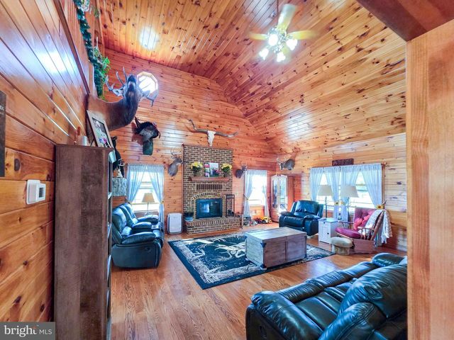 14637 BAIN RD, Hancock, MD 21750