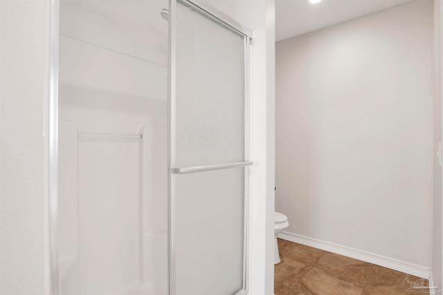 128 Gunwale Rd, Pensacola, FL 32507