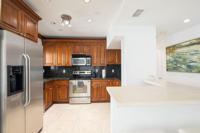 100 Lincoln Road PH14, Miami Beach, FL 33139